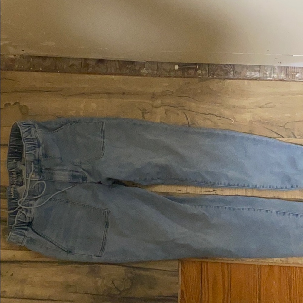 American eagle stretchy jeans